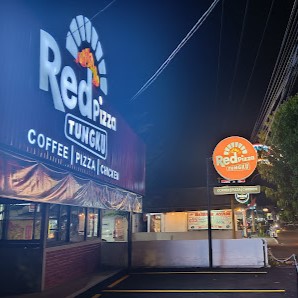 Red Pizza Tungku Sumber